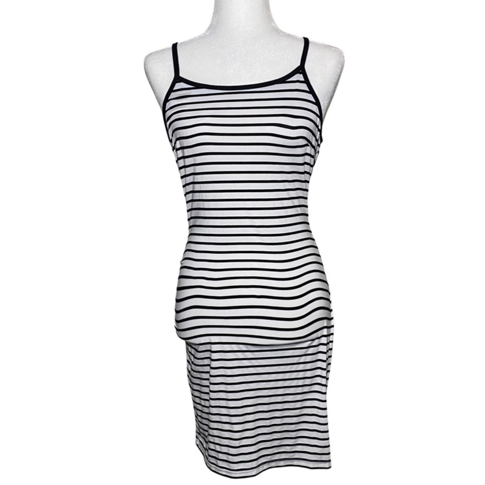 Popcherry Low Back Bodycon Striped Dress Black and White Sz Medium